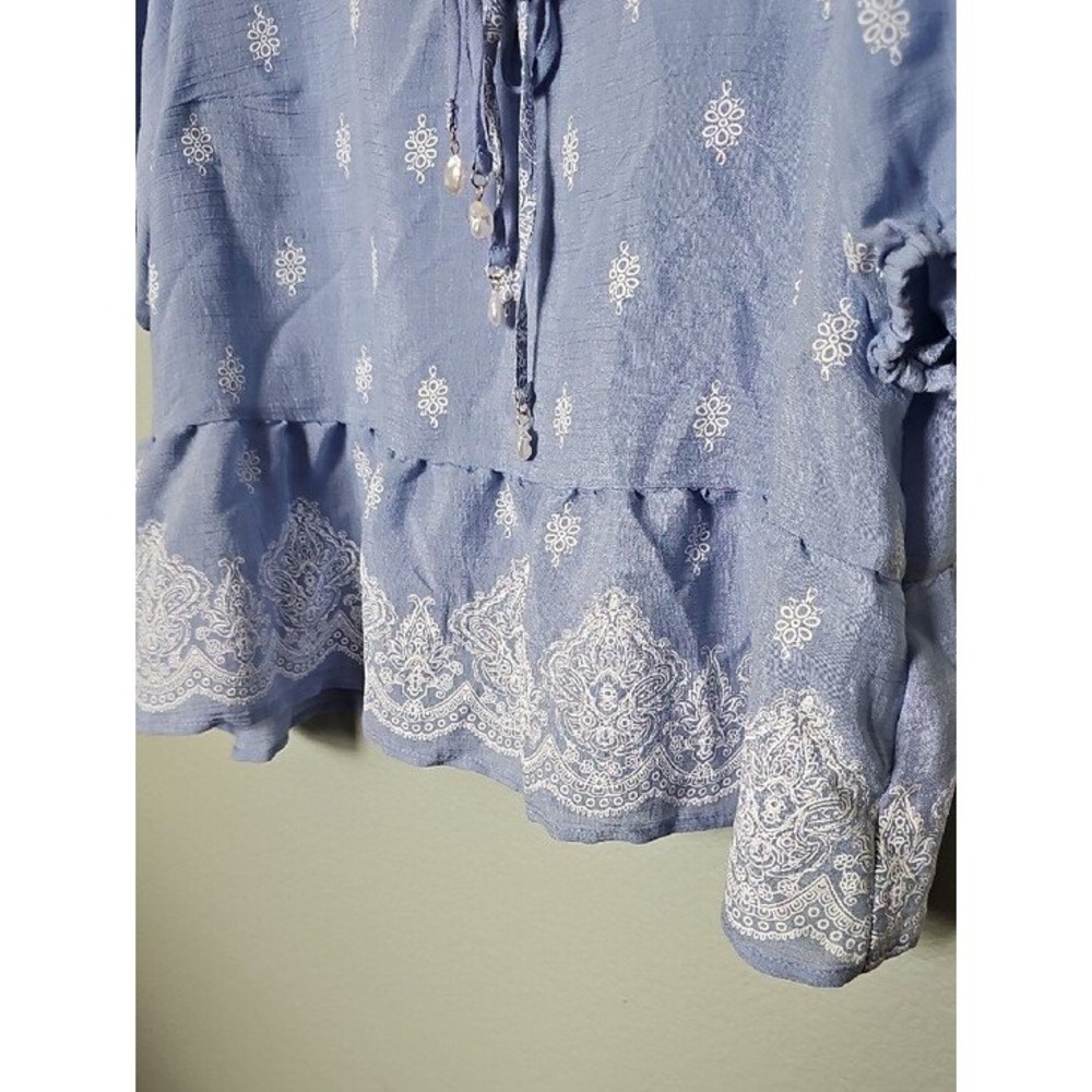 CeCe Blue Embroidered Peplum Blouse XL Short Puff Sleeve Tie Neck Pearl Bead - Picture 5 of 9